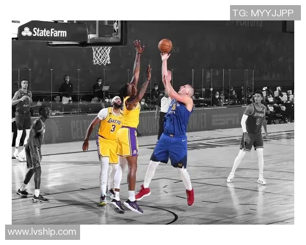 2016年NBA季后赛火箭与快船激战回顾精彩瞬间与关键时刻分析